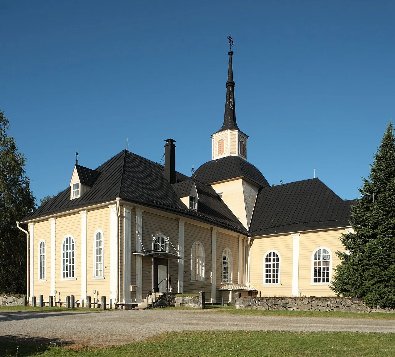 Parcul bisericii din Iisalmi — Iisalmi (Finlanda)