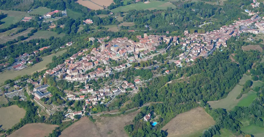 Cordes-sur-Ciel – obiectiv turistic