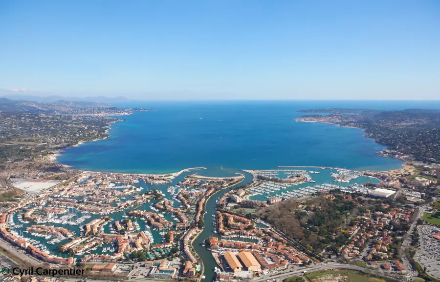 Port Grimaud – oraș
