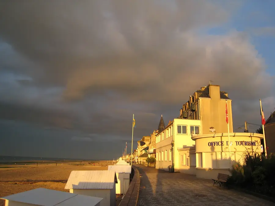Saint-Aubin-sur-Mer – város