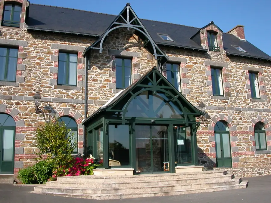 Saint-Coulomb – város