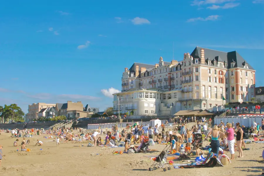 Saint-Lunaire – város