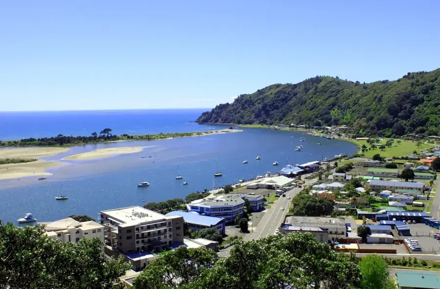 Marae Fare Rua — Fare (French Polynesia)