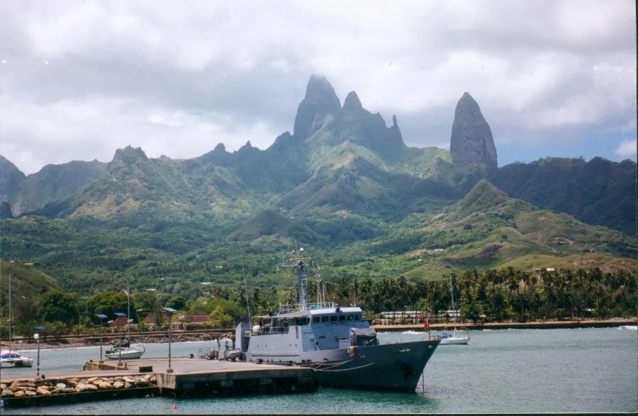 Berg Oave — Hakahau (Französisch-Polynesien)