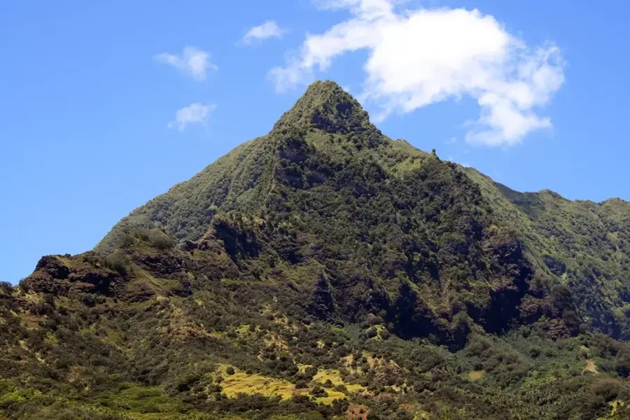 Mount Temetiu — Calvary Cemetery Atuona (French Polynesia)