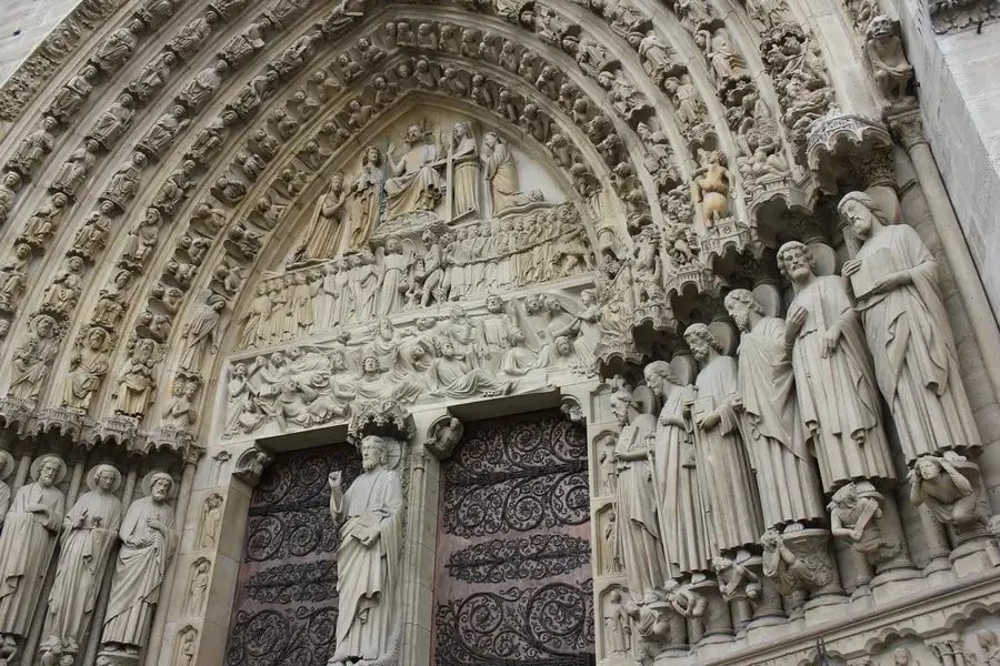 Notre Dame de Fatima (Moorea) — Ananasfelder von Afareaitu (Französisch-Polynesien)