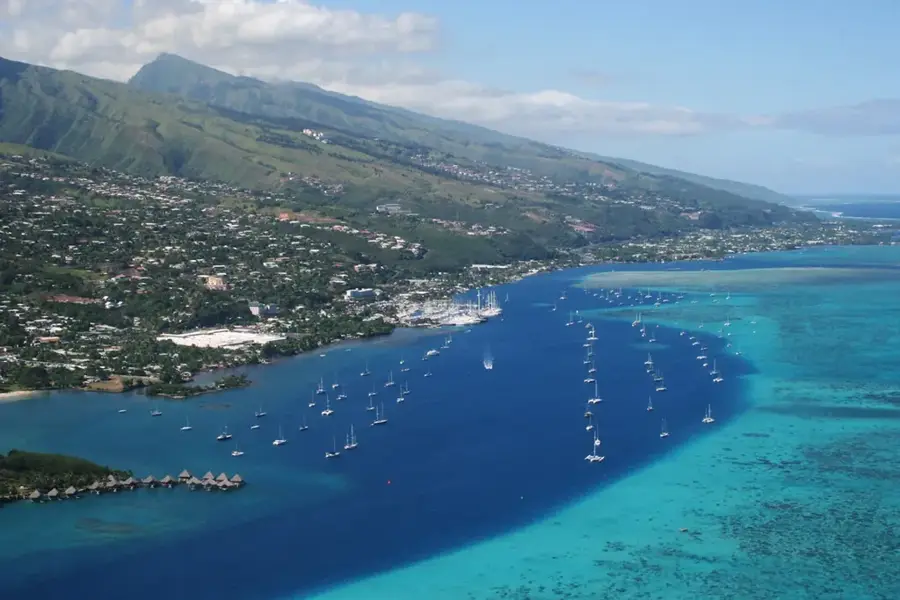Papeete — Rangiroa Vineyard (French Polynesia)
