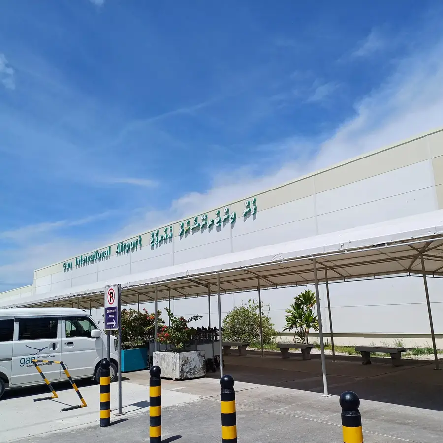 Portul Aeroportului Gan — Ruinele Antice de la Vashafaru (Maldive)