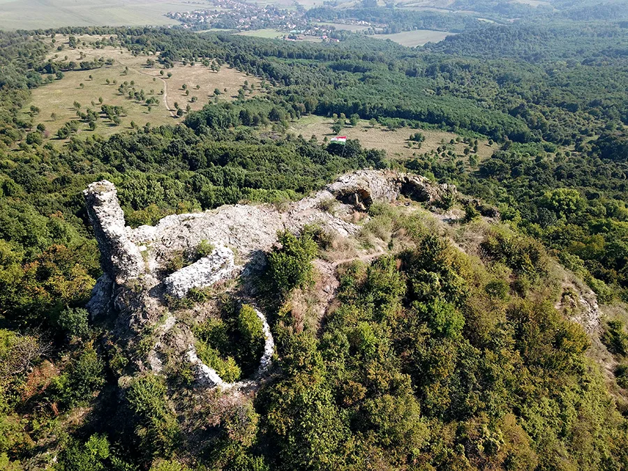 Ruina cetății Szanda — Ipoly (Ungaria)