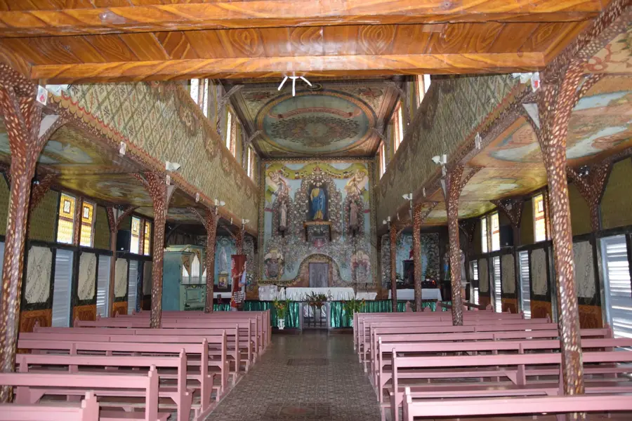 Église Saint-Joseph d'Iracoubo — Munții Trinité (Guyana Franceză)