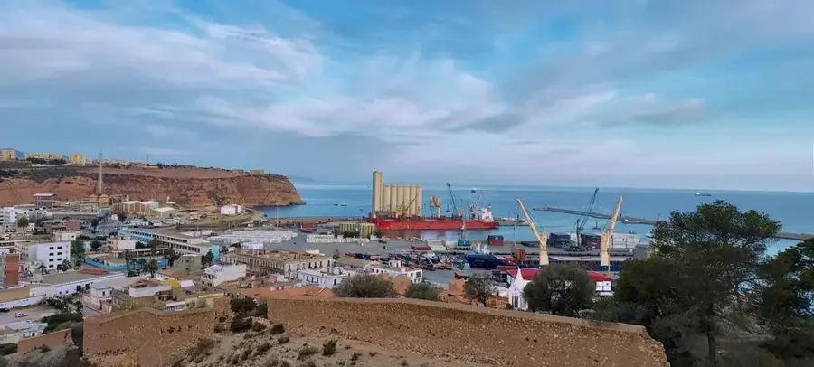 Portul Ghazaouet — Marea Moschee din Tlemcen (Algeria)