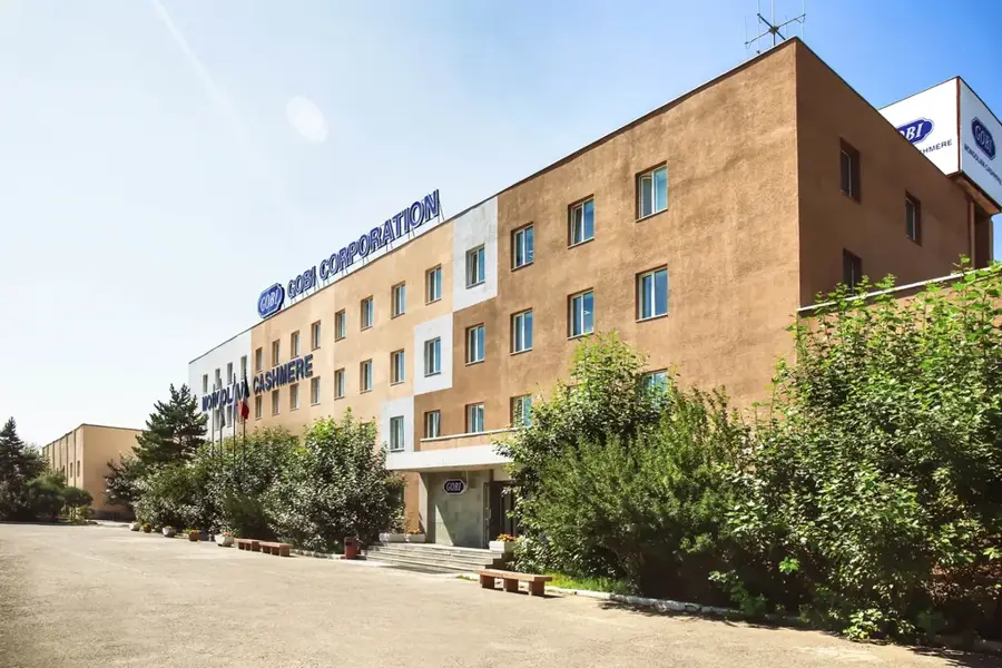 Gobi Cashmere Factory — Ikh Gazriin Chuluu (Mongolia)