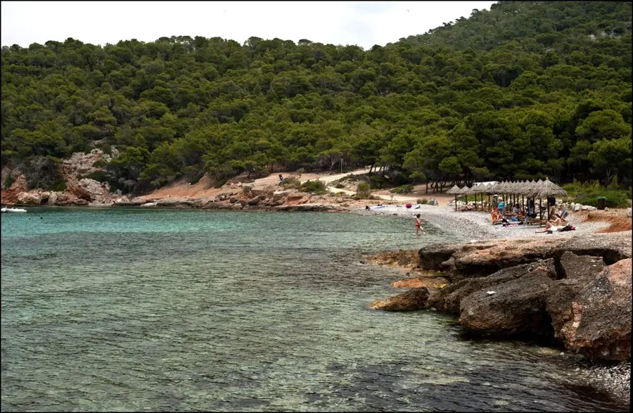 Angistri — Anavyssos (Grecia)
