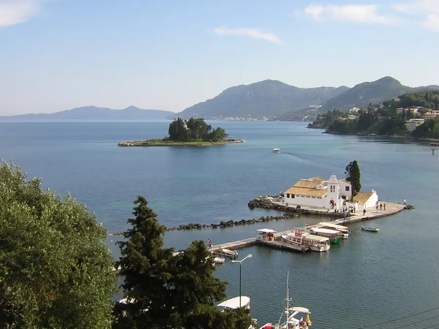 Corfu Town — Loutses (Greece)