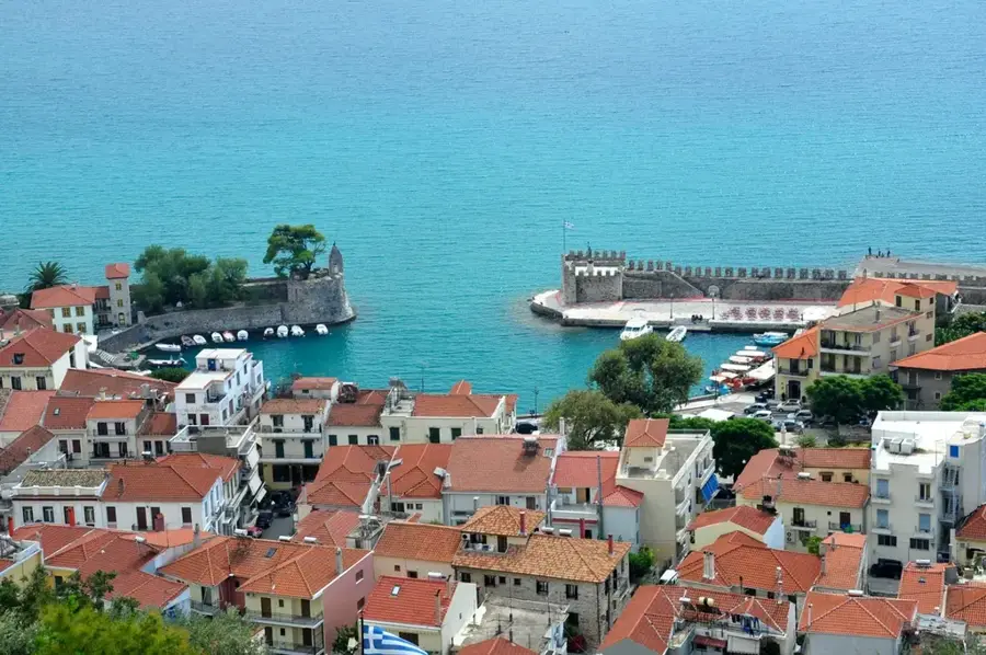 Nafpaktos — Lithakia (Greece)