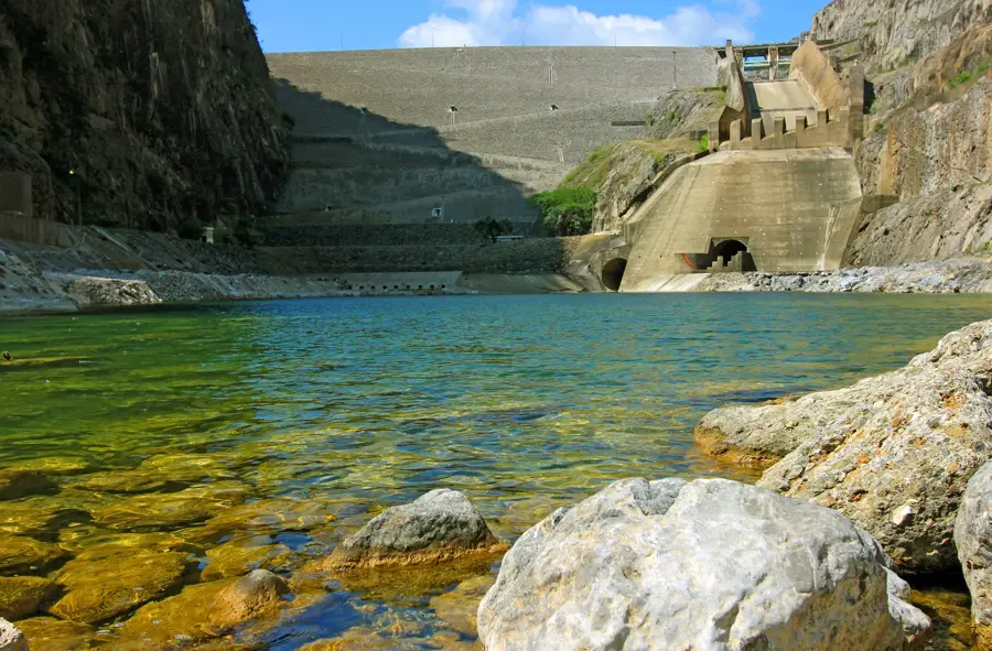 Hidrocentrala Alta Verapaz — Lanquín (Guatemala)