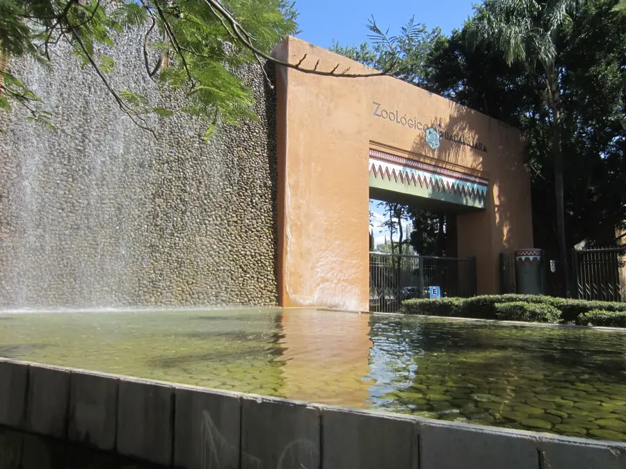 Guadalajara Zoo — Punta Mita (Mexiko)