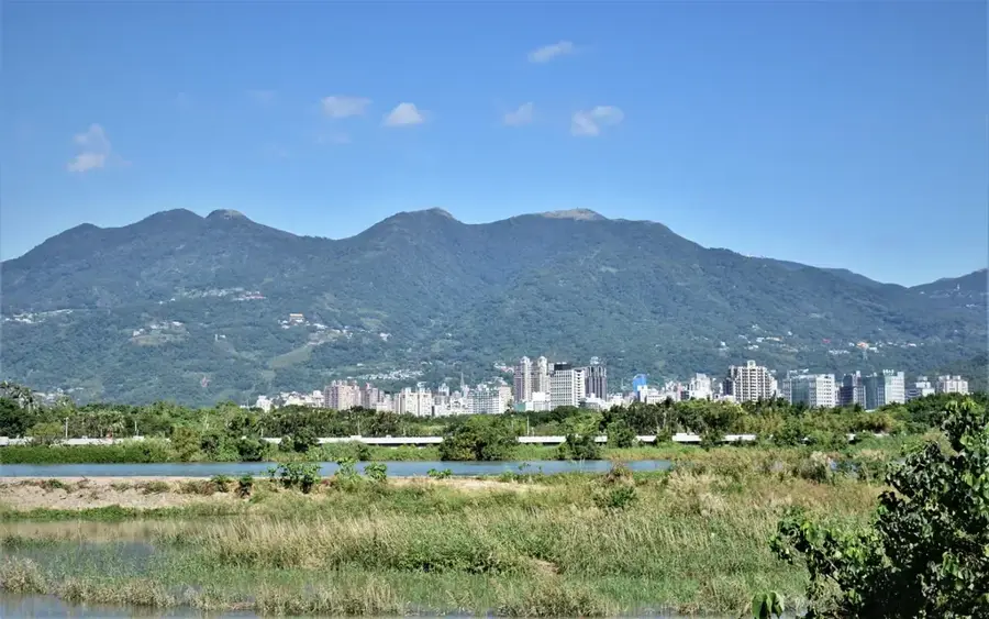 Parcul Natural Guandu — Baishawan (Taiwan)