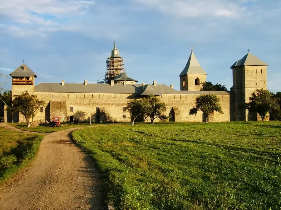 Dragomirna Monastery — Voitinel (Romania)