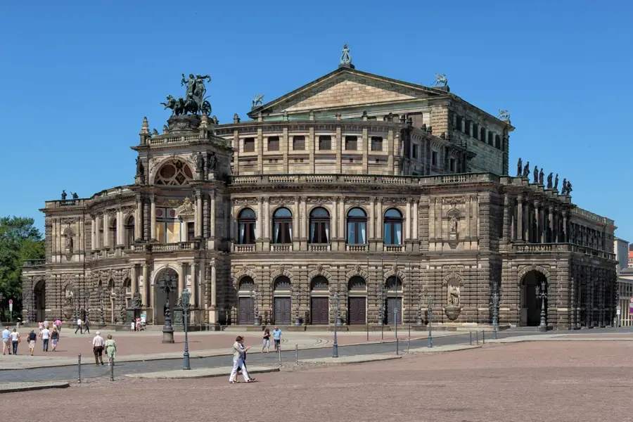 Semperoper Dresden – historical site