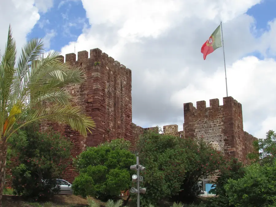 Castelul Silves — Peștera Benagil (Portugalia)