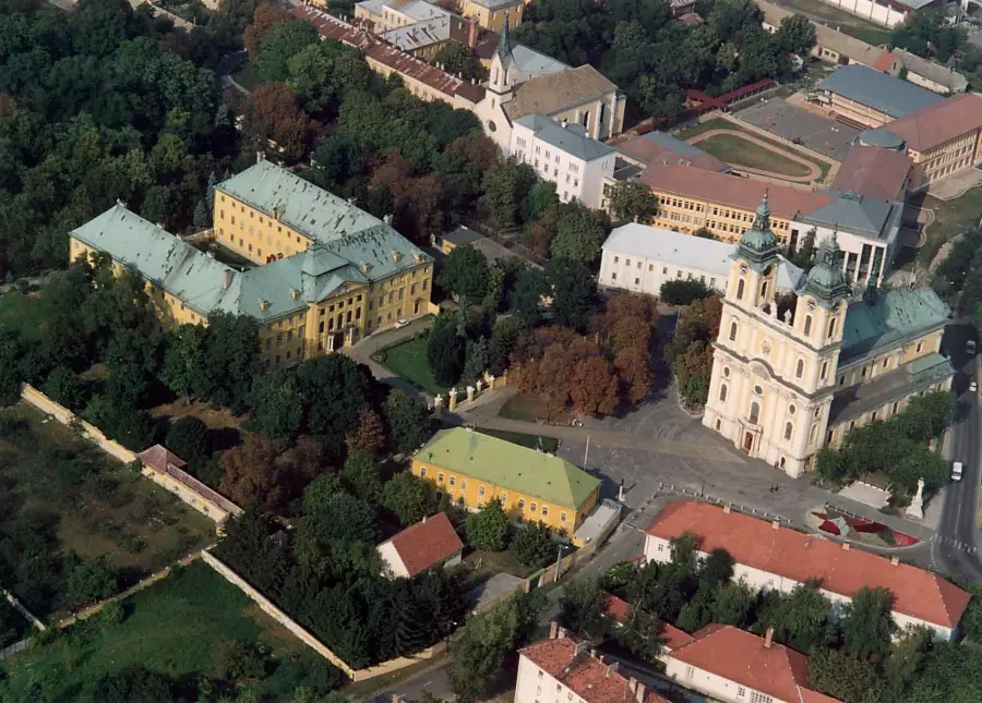 Kathedrale von Kalocsa — Decs (Ungarn)