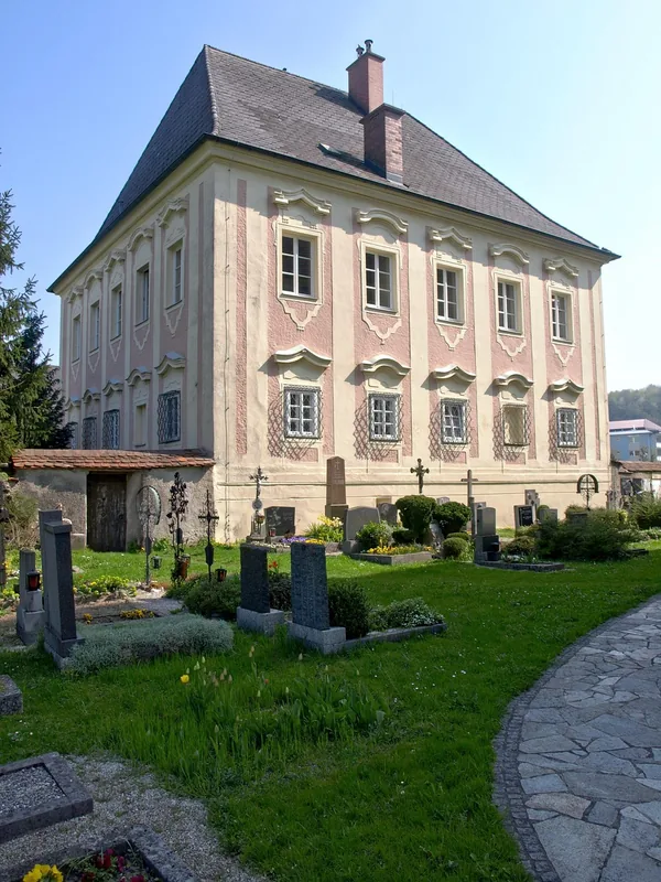 Altes Pfarrhaus Schaan — Dreischwesternhaus (Liechtenstein)