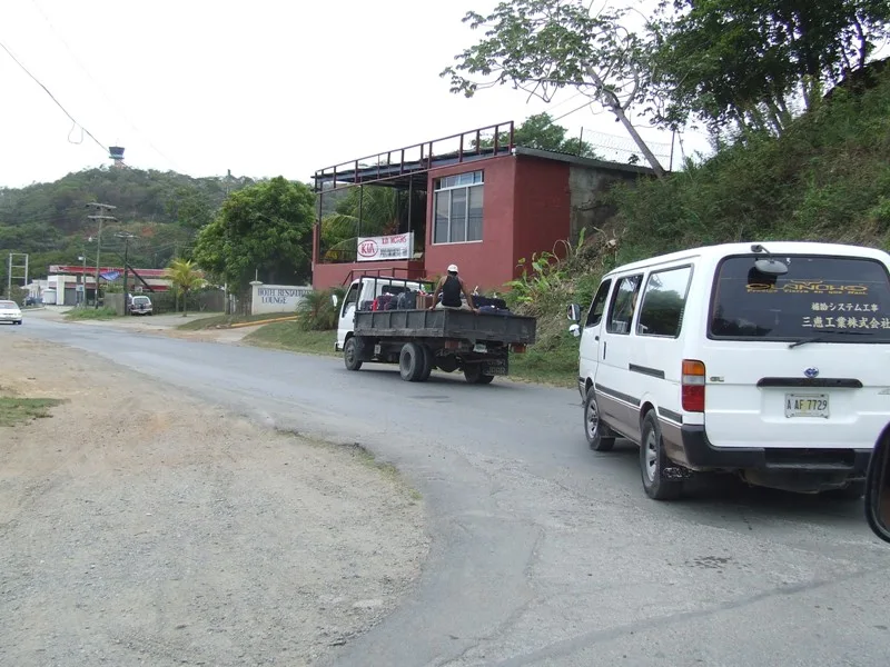 Roatán Island — Laguna de los Micos (Honduras)