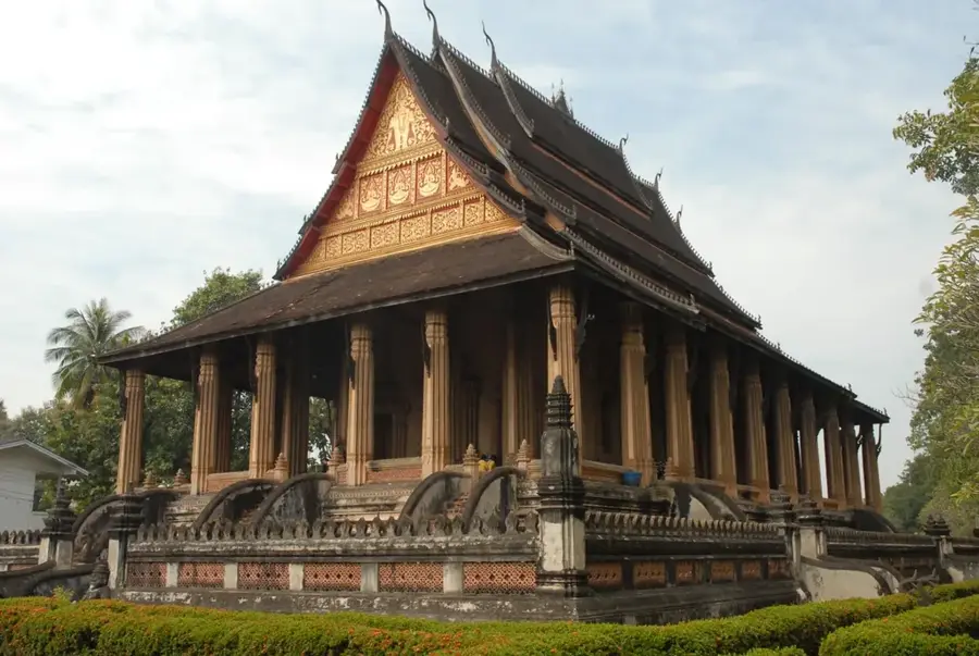 Ho Phra Keo — Patuxai (Laos)