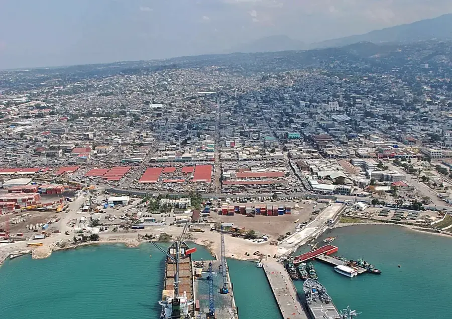 Port-au-Prince — Labadee (Haiti)