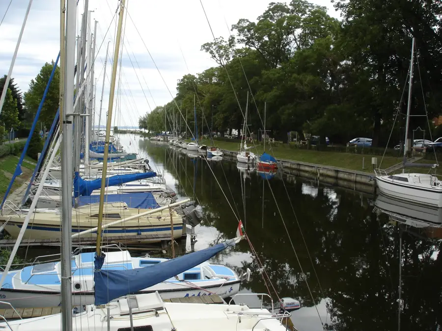 Balatonmáriafürdő – Stadt