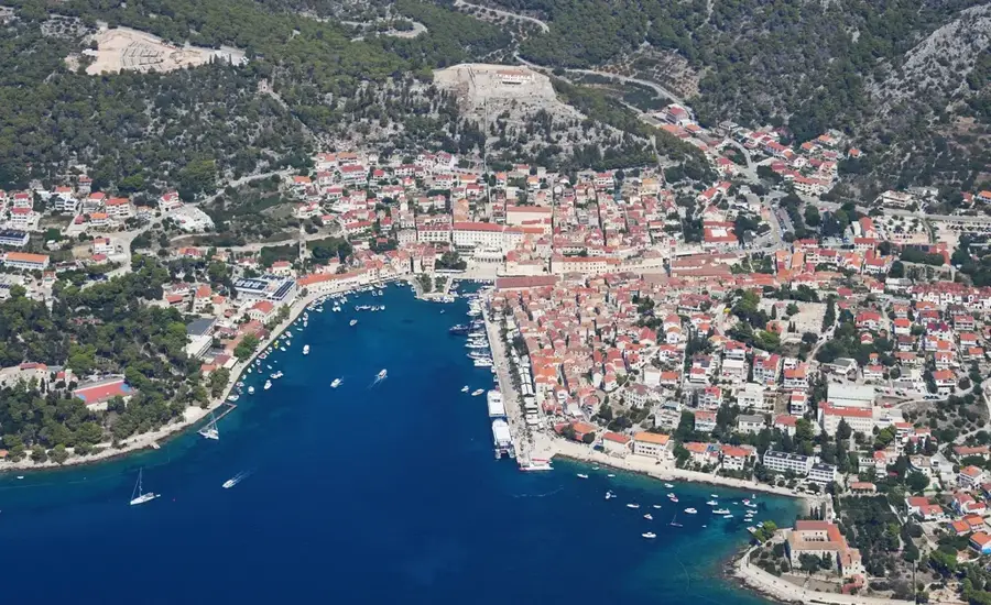 Hvar — Trogir (Horvátország)