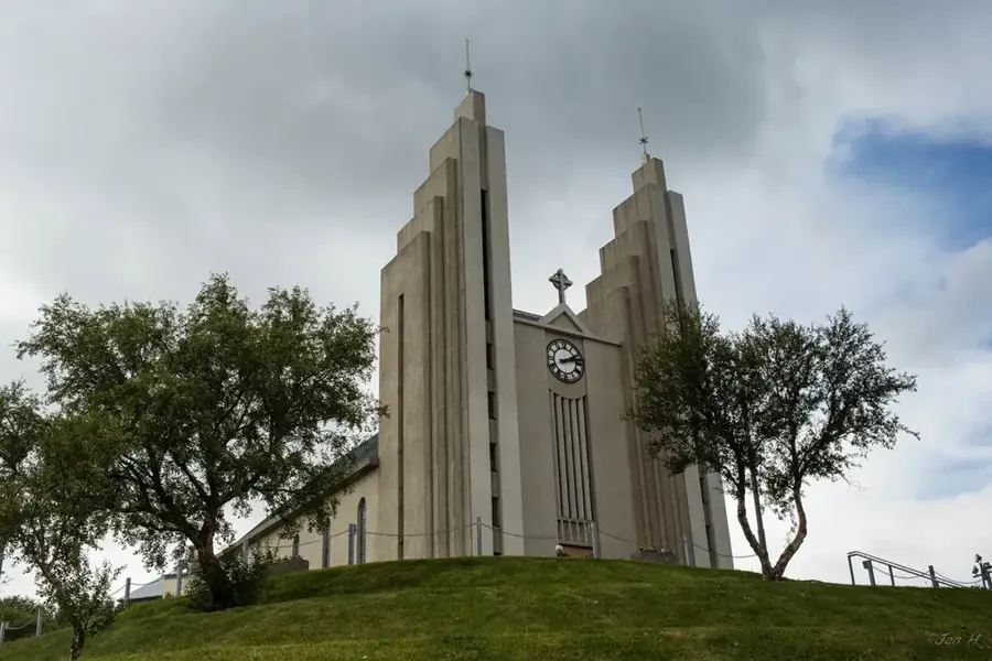 Akureyrarkirkja — Goðafoss (Islanda)