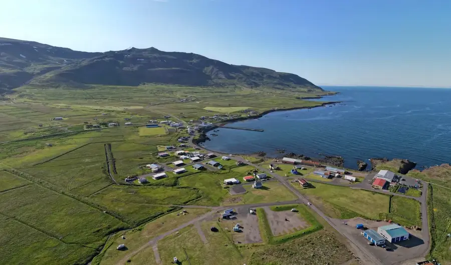 Borgarfjörður Eystri — Fáskrúðsfjörður (Islanda)