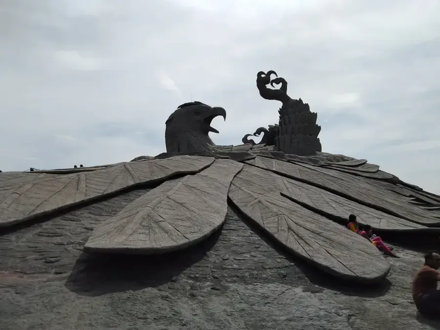 Centrul Pământului Jatayu — Kizhunna (India)