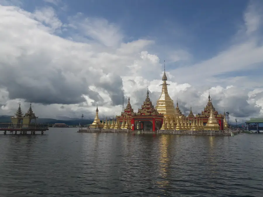 Indawgyi-See