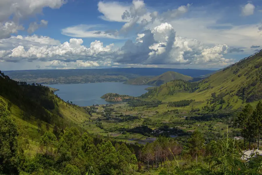 Lacul Toba — Medan (Indonezia)
