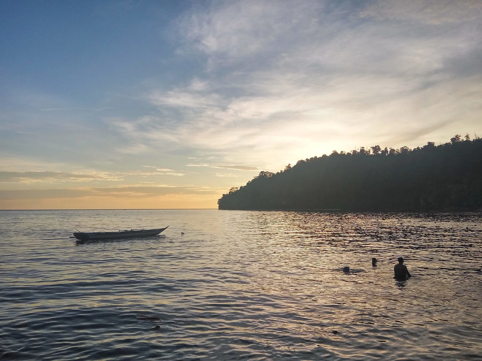 Tarau — Sentani-tó (Indonézia)