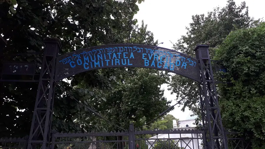 Aerostar Bacău — Oituz (România)