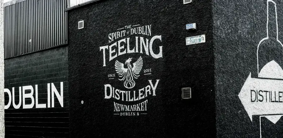 Teeling Whiskey Distillery — Trinity College (Irlanda)