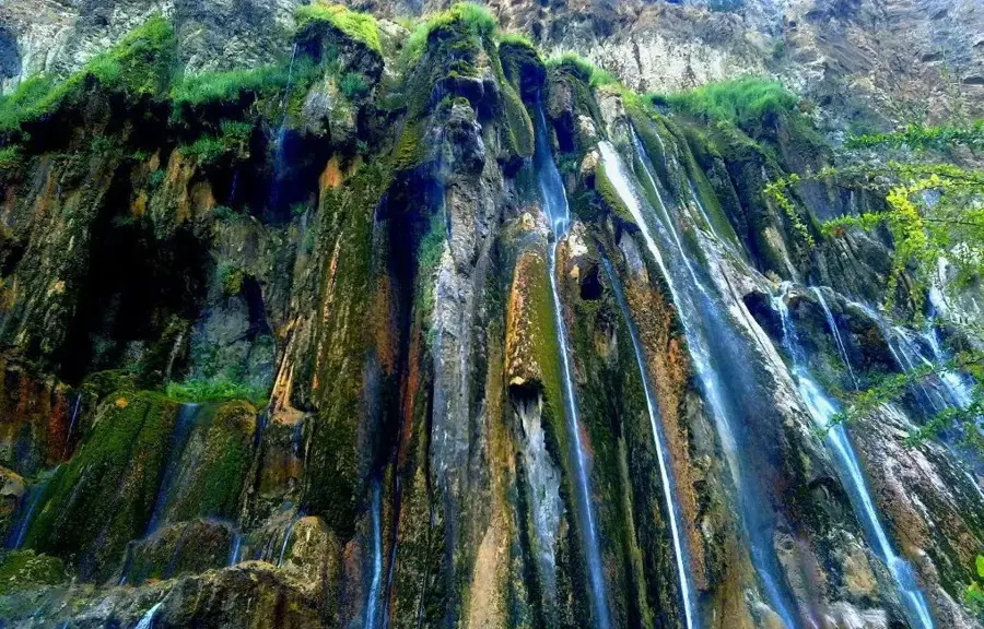 Margoon Waterfall — Isfahan (Iran)