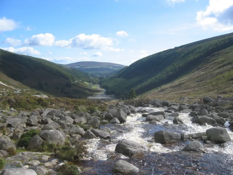 Muntele Luggala — Trinity College (Irlanda)