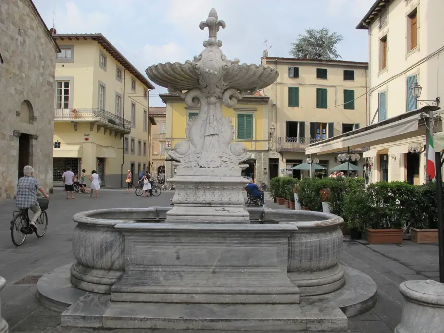 Lido di Camaiore — Procchio (Olaszország)