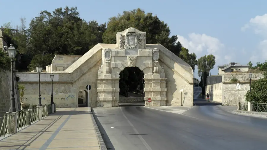 Porta a Terra — Fregene (Olaszország)