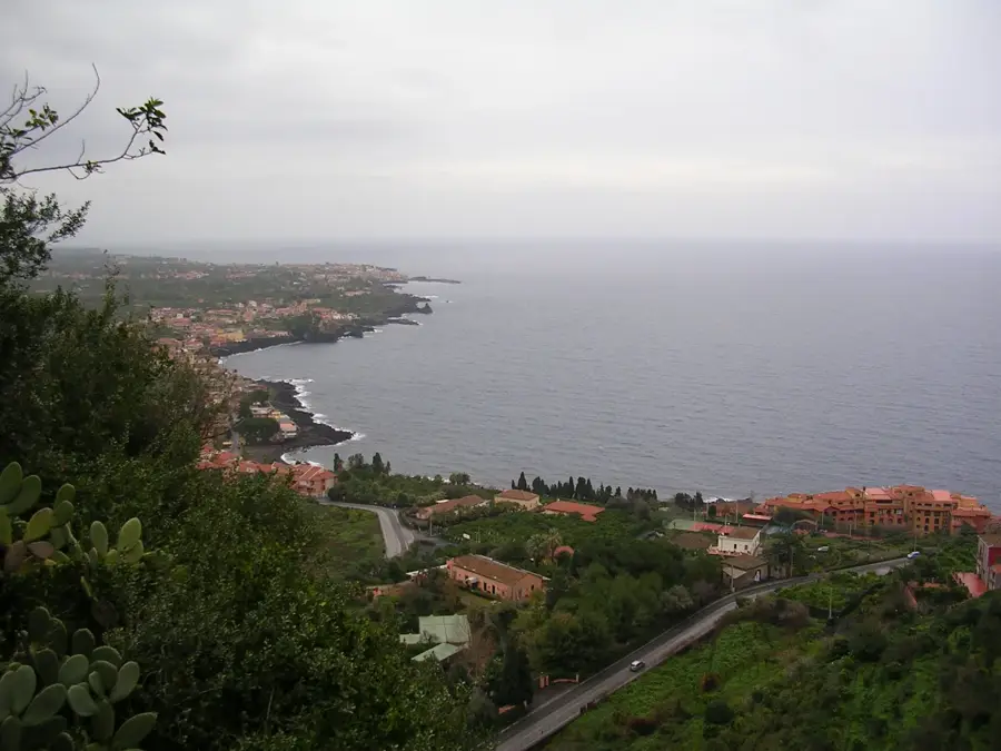 Santa Tecla — Granatari (Olaszország)