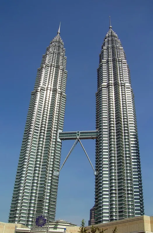 Complexul Petrochimic Kerteh — Insula Redang (Malaysia)