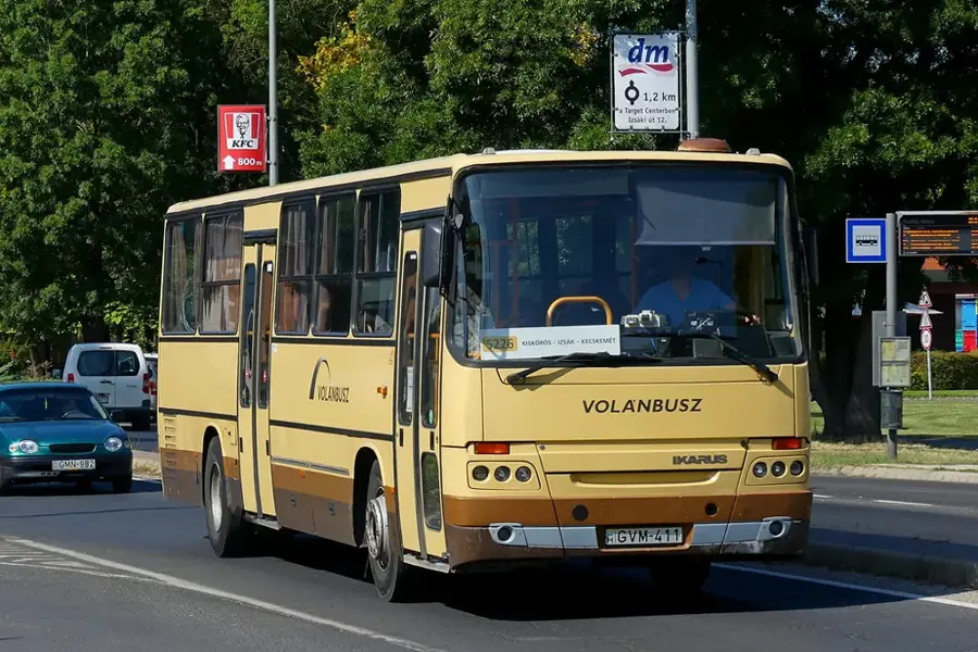 Kiskőrös — Paks (Ungarn)