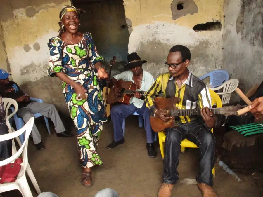 Kongo-Erdnussfeld — Boende (Kongo-Kinshasa)