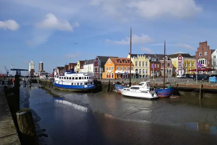 Kosti Binnenhafen