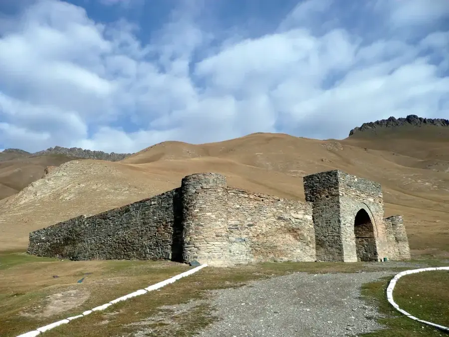 Safid-Bulan — Talas (Kârgâzstan)